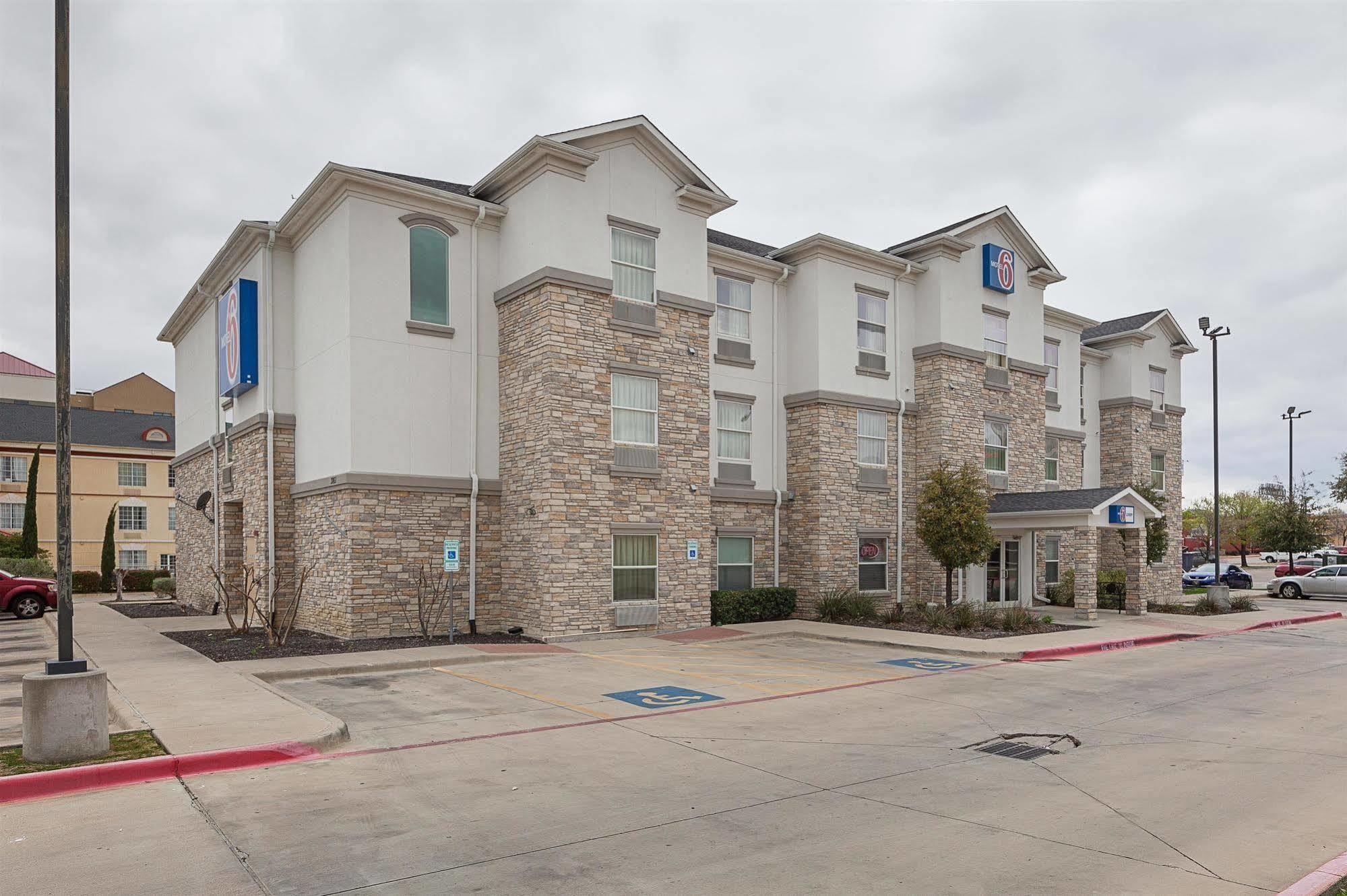 Motel 6-Fort Worth, Tx Zewnętrze zdjęcie